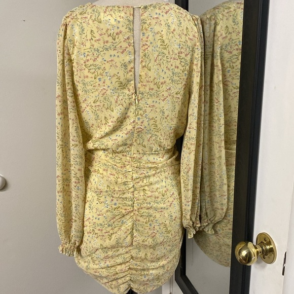 PALE BUTTER YELLOW FLORAL MILKMAID MABLE DRESS WRAP TOP W/ROUCHED SKIRT KEYHOLE - Picture 7 of 12